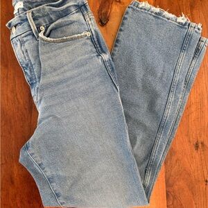 Good American Light Blue Straight-Leg Jeans with Raw Hem